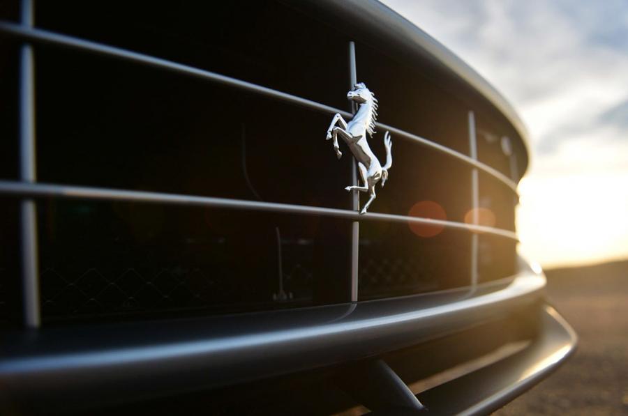  Ferrari F12berlinetta 2014 года  (фото 13 из 77)